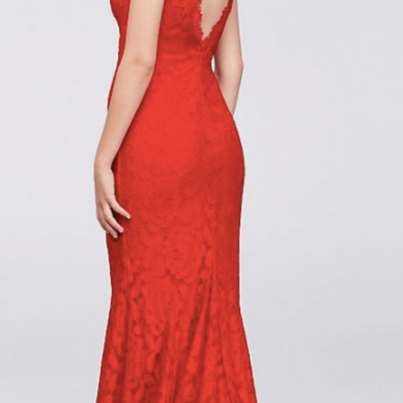 Allover Lace V-Neck Gown with Eyelash Trim Red - Picture 8 of 8